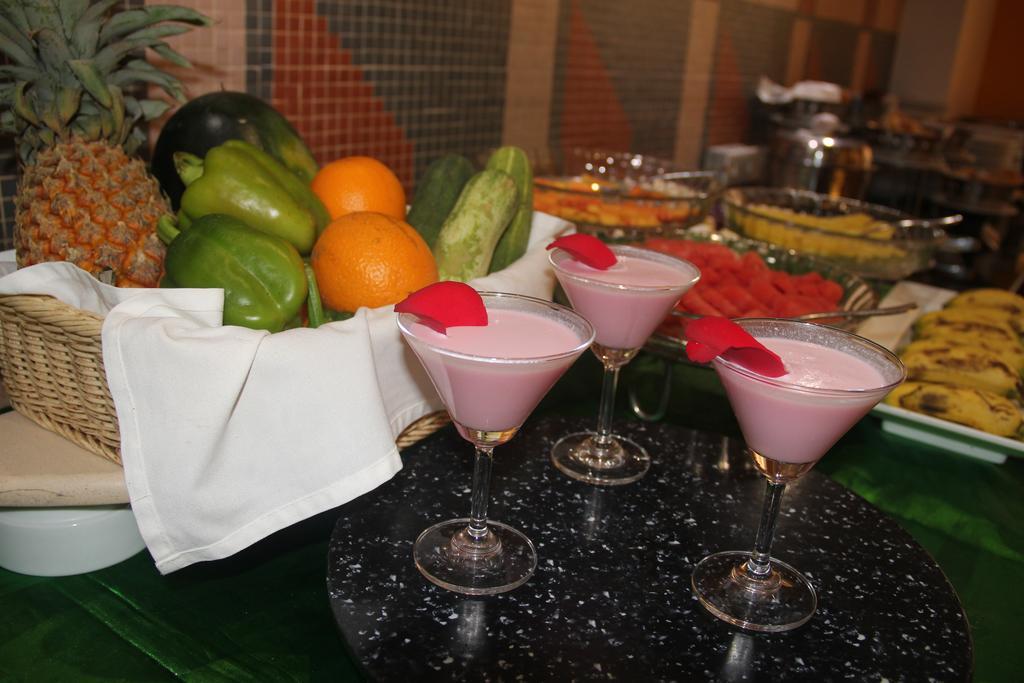 Hotel Atithi Pondicherry Exterior photo